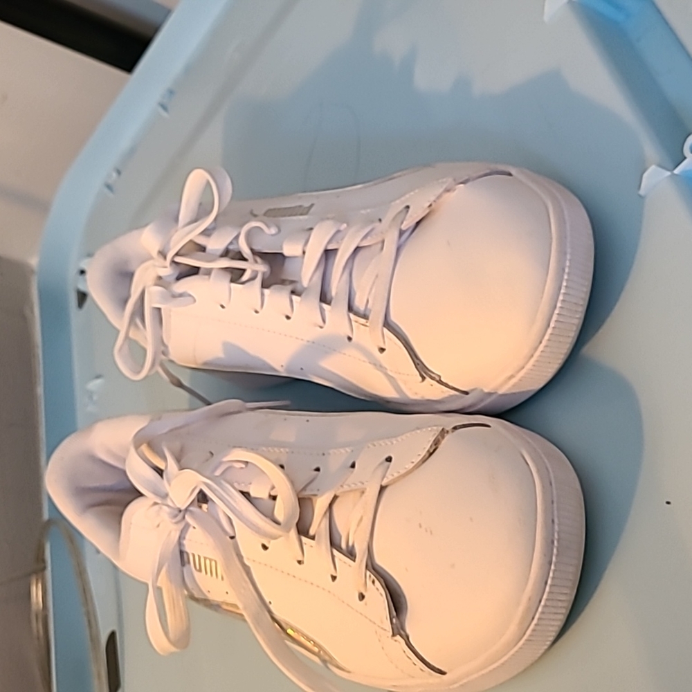 Puma womens size 11